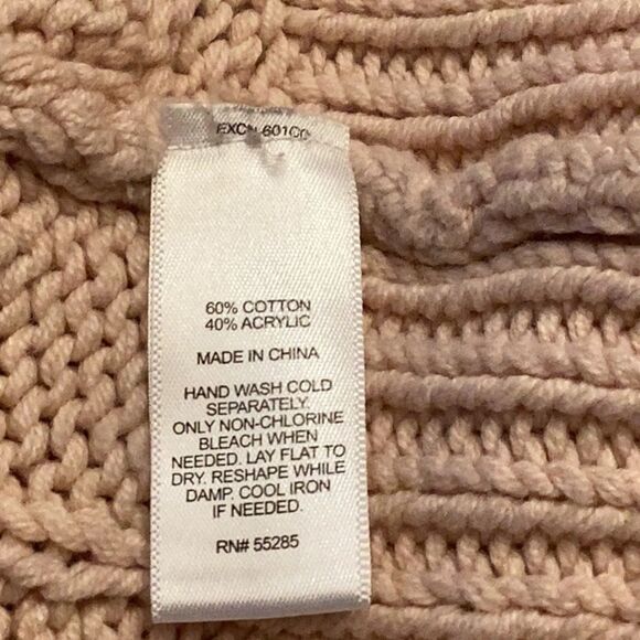 Express Dusty Rose Sweater - Picture 5 of 5